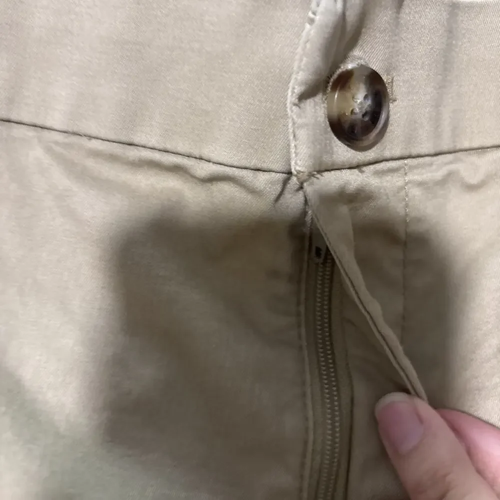 Banana Republic 38 Chino Bermuda Shorts, Beach, Boho, Stretchy, EUC, Soft